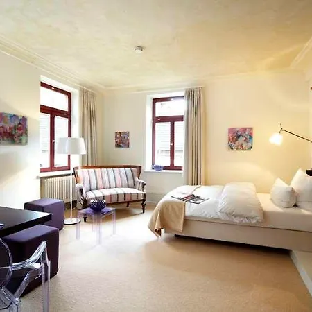 Ξενοδοχείο Parkhotel 4*