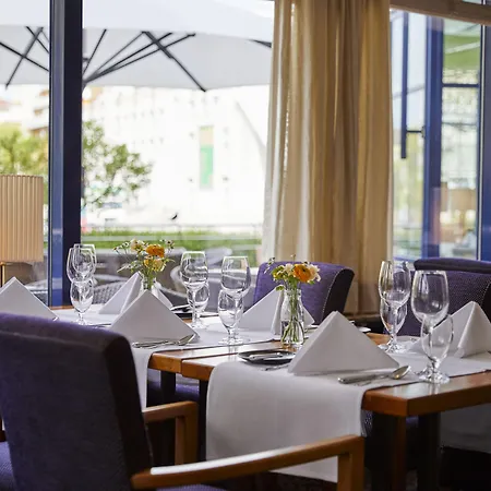 Parkhotel Ξενοδοχείο 4*